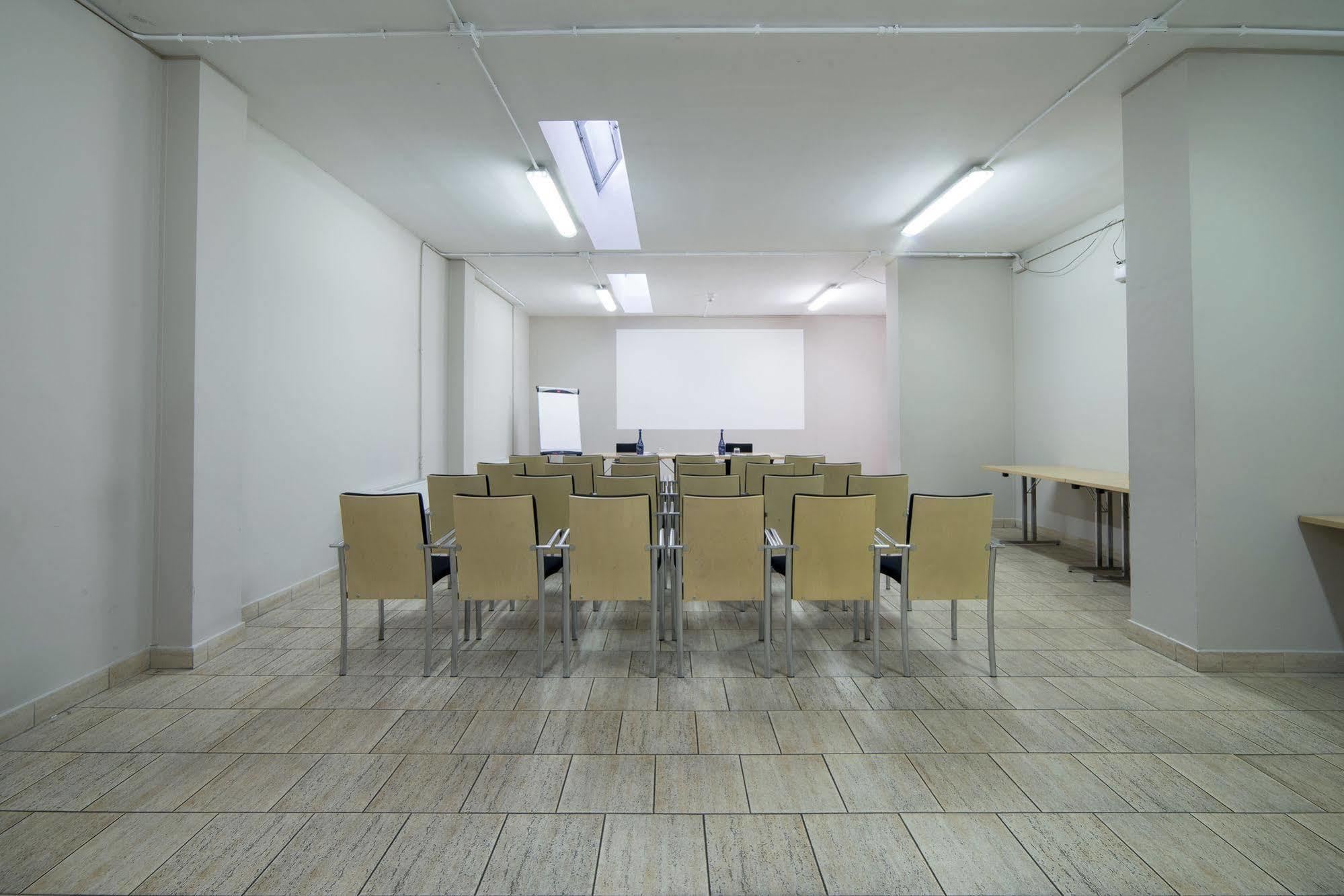 Idea Hotel Torino Mirafiori Экстерьер фото